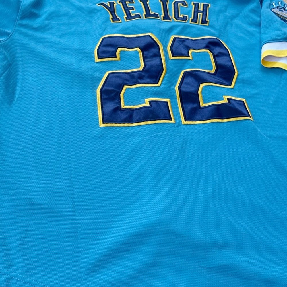 Throwback Nike Christian Yelich Milwaukee Brewers Jersey -Men’s Large- Brew Crew - Picture 7 of 9